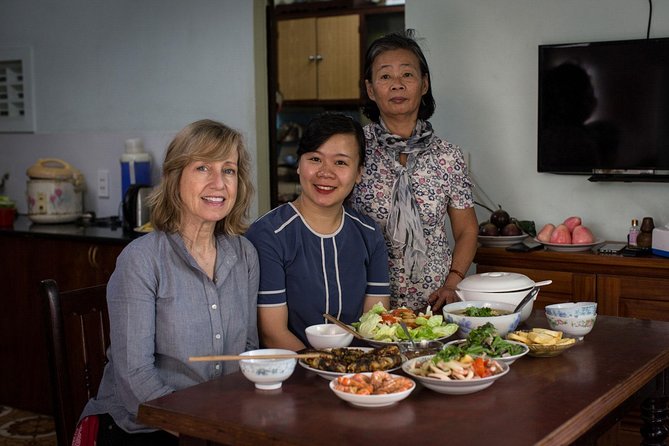 3-hour Traditional Vietnamese Home-Cooking Class in Da Nang - Entering a Vietnamese Home Through the Kitchen