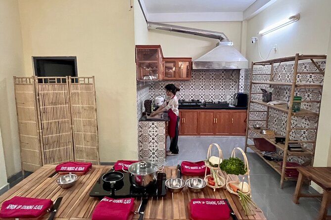 5 traditional dishes Da Nang cooking class with market trip - Quick hits