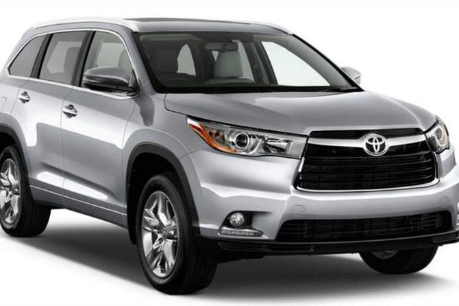 Airport Pick up (From Da Nang Airport to Hotel in Hoi An) 7 Seat Car - What You’re Booking: A Private Da Nang Airport to Hoi An Transfer
