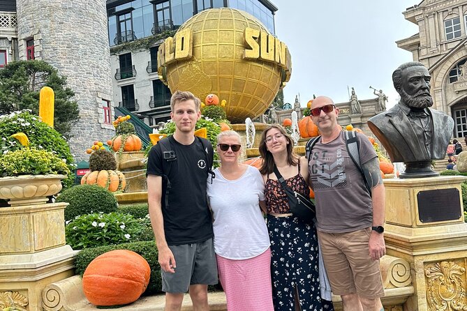 Ba Na Hills and Marble Mountains PrivateTour with Streetfood meal - Lunch that actually fits the day: mi Quang and bánh xèo in Da Nang