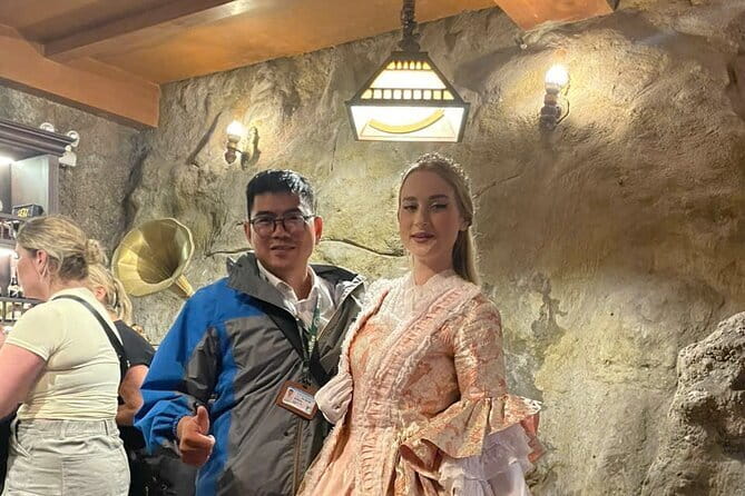 Ba Na Hills Golden Bridge Sun World Private Day Tour - Guide support that matters: when the day feels smooth