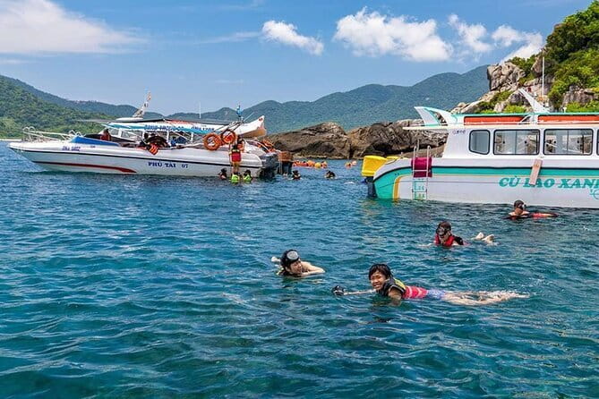 Cham island snorkeling tour - Cham island snorkeling and speedboat island hopping: what the vibe is like