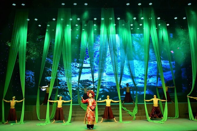 Charming Da Nang Show : Culture-Art-History-LifeStyle of Vietnam - What Happens Inside the Theater (And What Each Part Feels Like)