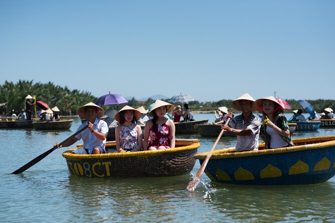 Coconut Basket boat, City tour, Boat ride, Night market from DN - Stop 1: Hoi An Ancient Town in a tight 2-hour window