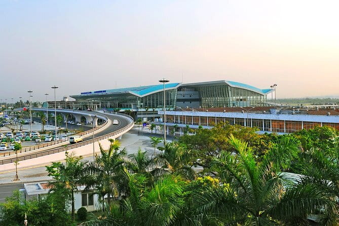 Da Nang Airport Arrival Private transfer to Hoi An - Comfort and Practicality: The Whole Point of Air-Conditioning