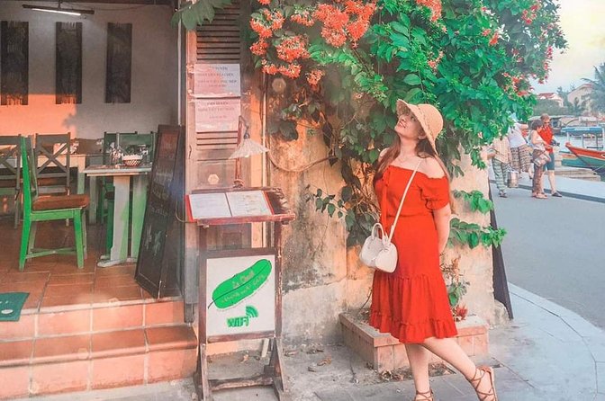 Da Nang airport transfer to Hotel Da Nang city - Choosing the Right Vehicle: 4, 7, or 16 Seats for Real Travel Size