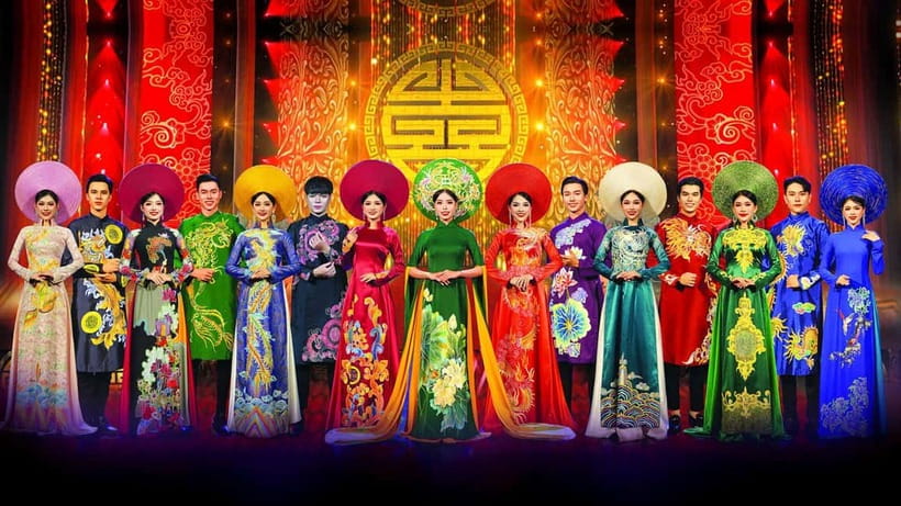 Da Nang: Ao Dai Show - The Ao dai costumes are the real headline
