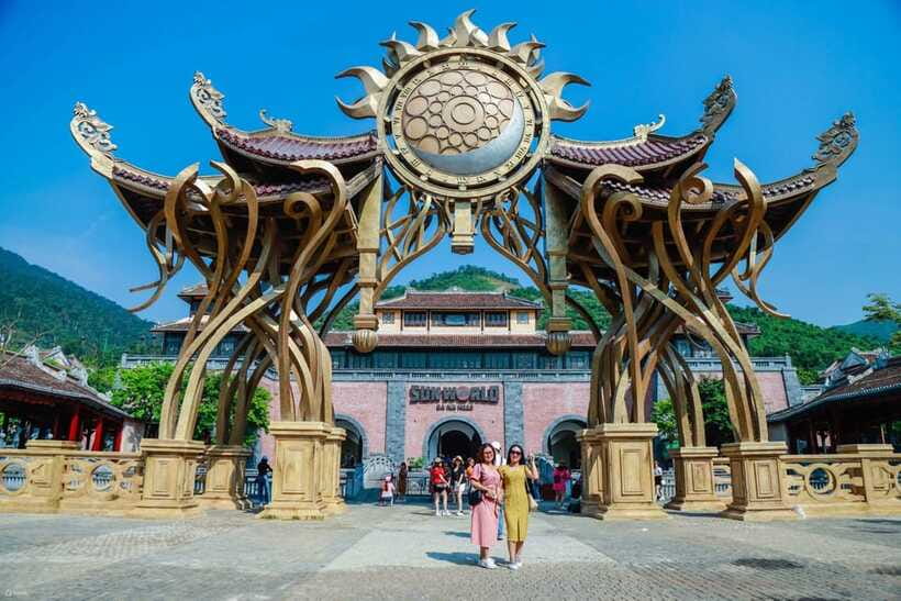 Da Nang: Ba Na Hills Cable Car & Golden Bridge Private Tour - Sun Kingdom rides and Fantasy Park: how to choose what you’ll actually do