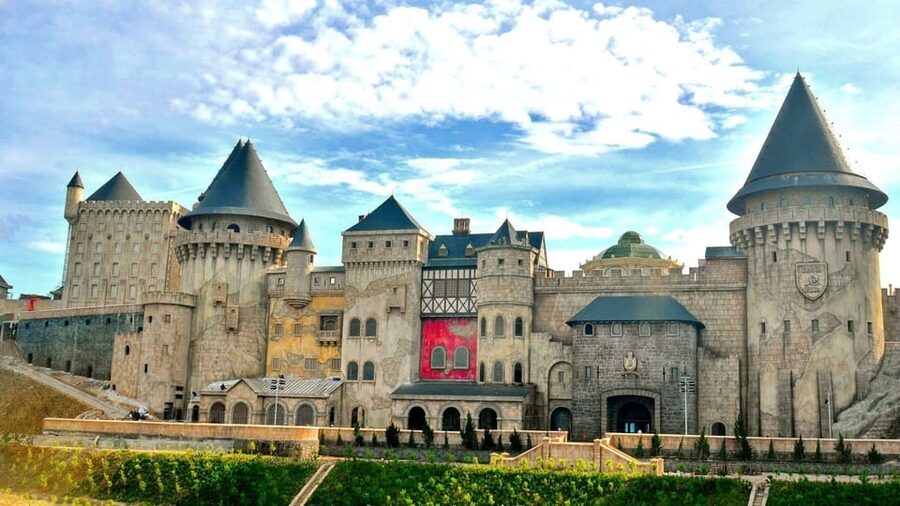 Da Nang: Ba Na Hills Entry with Cable Car and Lunch Option - Ba Na Hills: Why This Cable Car Ticket Feels Like More Than One Stop