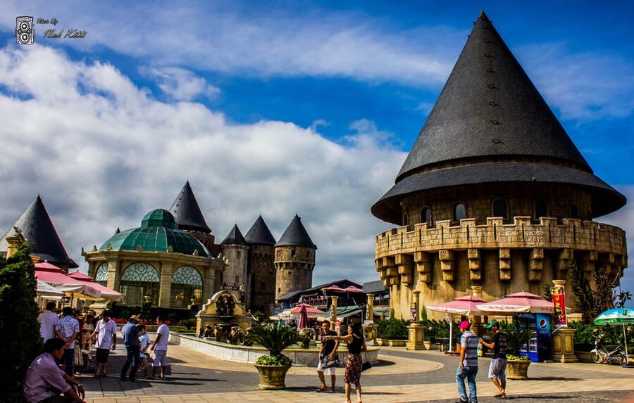 Da Nang: Ba Na Hills Entry with Cable Car and Lunch Option - Golden Bridge: How to Enjoy the Most Famous Walkway Without Losing Time
