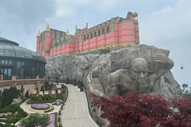 DA NANG Ba Na Hills, Golden Bridge, Cable Cars PRIVATE TOUR - Downshift back to Da Nang: Dragon Bridge and the river lights