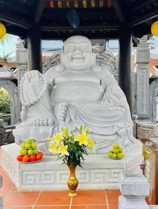 Da Nang: Bana Hills, Golden Bridge and Marble Mountains Trip - Food, Comfort, and When to Take a Breather
