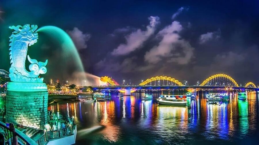 Da Nang By Night & Han River Dragon Cruise with a local food - The Dragon Bridge fire-and-water show: when it actually matters