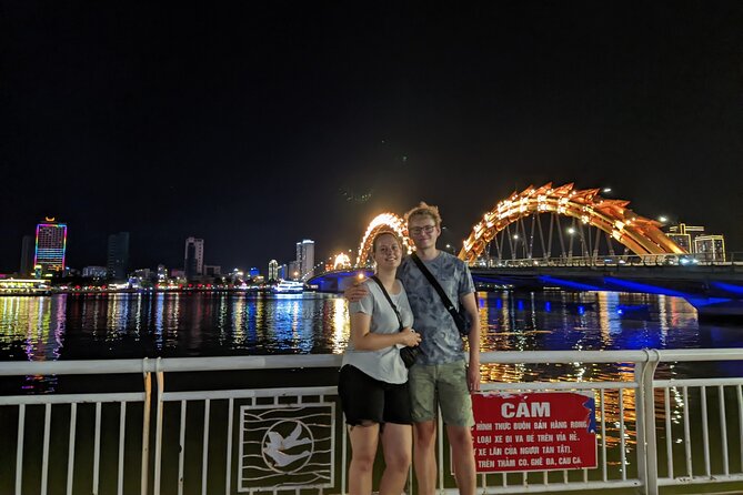 Da Nang By Night: Seafood dinner, night market and cruise trip - The Han River cruise with live music: your “exhale” moment