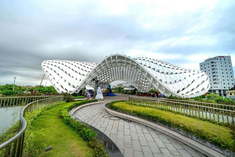 Da Nang City Eco Adventure Tour with Scooter - Choosing Your Route: Food, Pagodas/Marble Mountains, or Night Lights