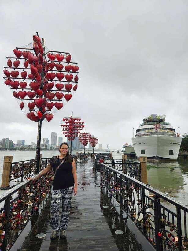 Da Nang City Sightseeing Private Tour With Hai Van Pass - Should you book this Da Nang private city tour with Hải Vân Pass?