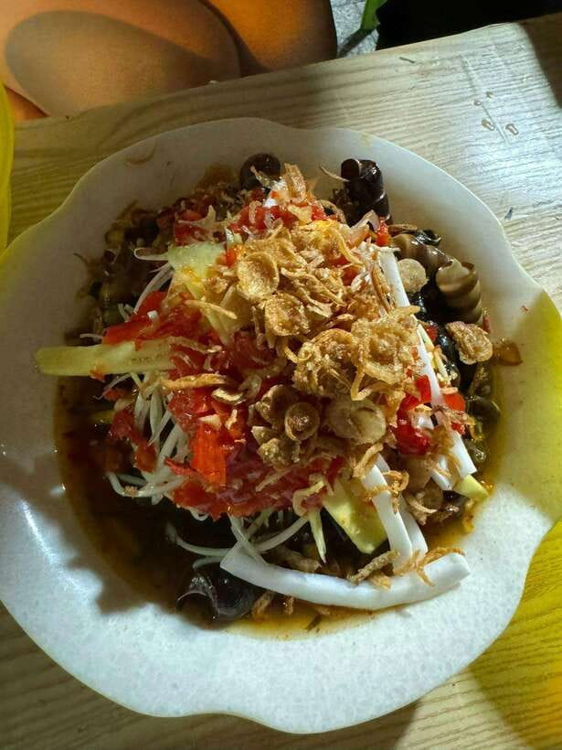 Da Nang City Street Food Private Tour With Local Students - Price and value: how $25 works when food quantity is high