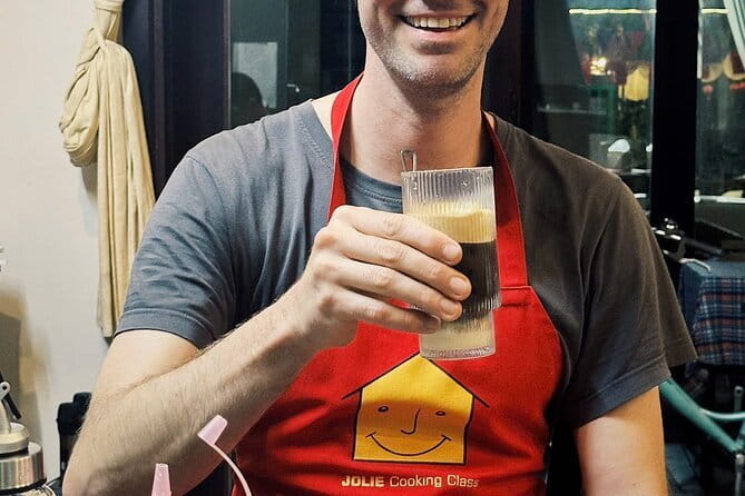 Da Nang Coffee Making and Banh Mi Class - Jolie Cooking Class: A Cozy Stop Near Dragon Bridge