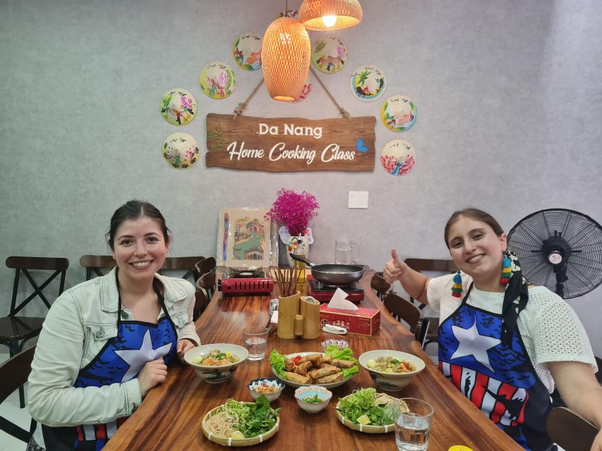 Da Nang Cooking: Market tour, farming, and cooking class - The market tour: spotting the ingredients that make Vietnamese cooking work