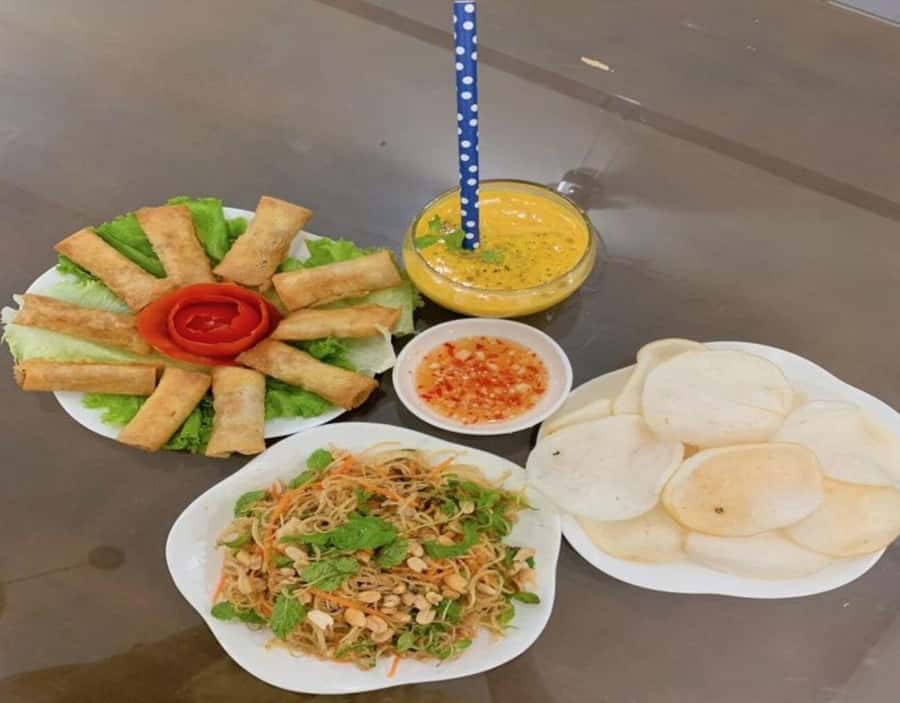 Da Nang: Cooking Pho & Vietnamese Dishes With Local Chef - Passion juice: Included, unlimited, and perfect while you cook