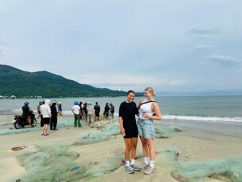 Da Nang Easy Rider Half-day city tour on motorbike - Con Market: local shopping and street-food energy (without the tourist fog)