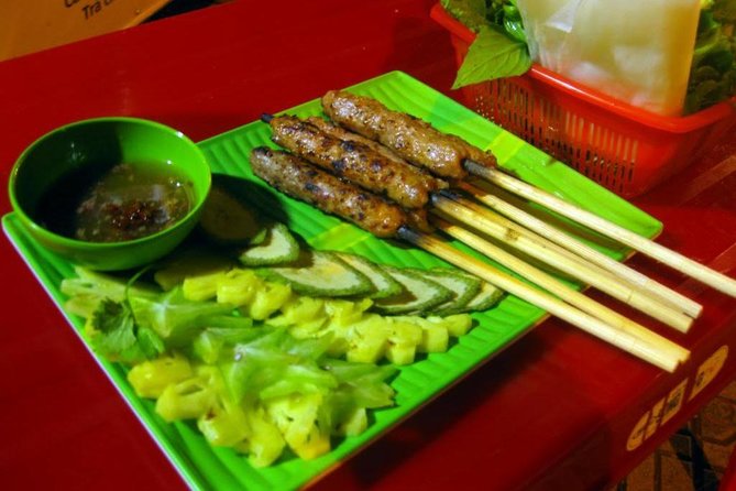 Da Nang Food Tour By Motorbike With Aodai Lady Rider - Who should book this tour