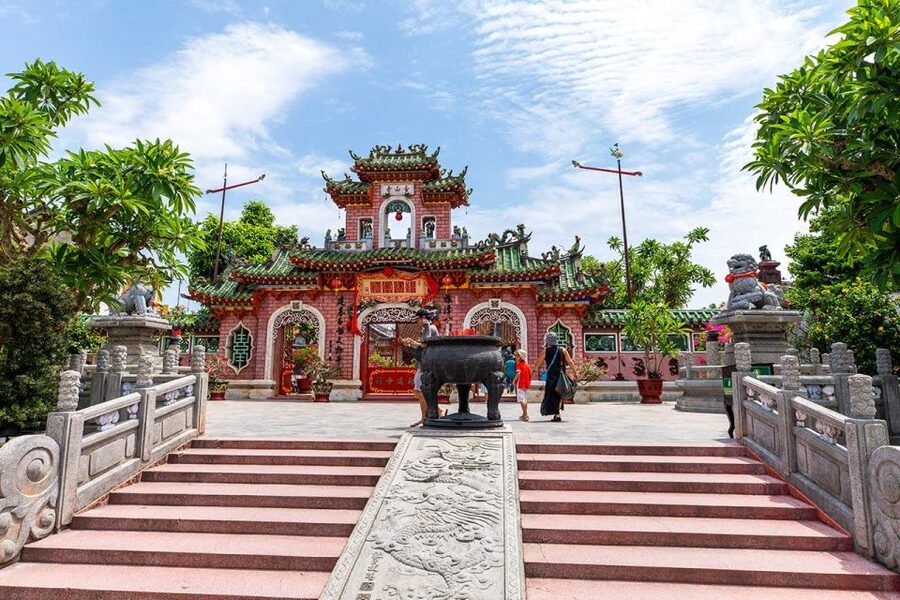 Da Nang: Full-day My Son Sanctuary And Hoi An Heritage Tour - The guide makes a difference: English explanations that actually stick