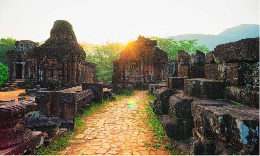 Da Nang: Full-Day My Son Sanctuary Tour - Entering the sanctuary: temples, statues, and what the ruins teach