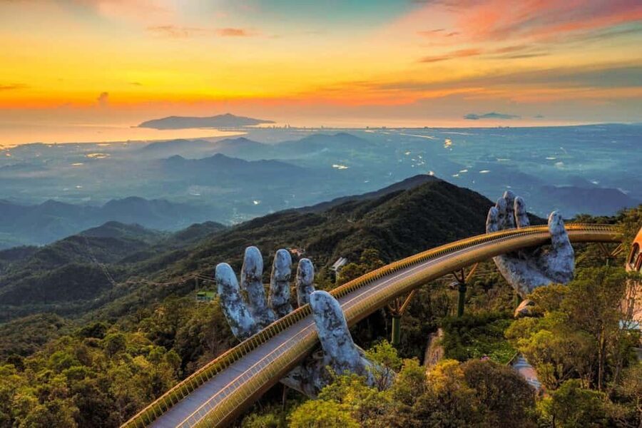 Da Nang: Golden Bridge, Marble Mountains & Monkey Mountain - The 8-hour flow: cable car, caves, then city views