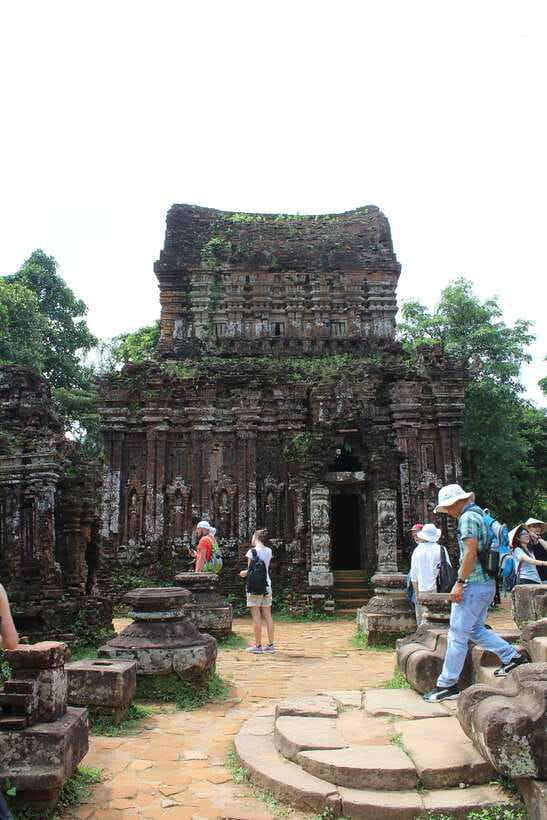 Da Nang: Half-day Journey To My Son Sanctuary - Guide quality makes or breaks the experience