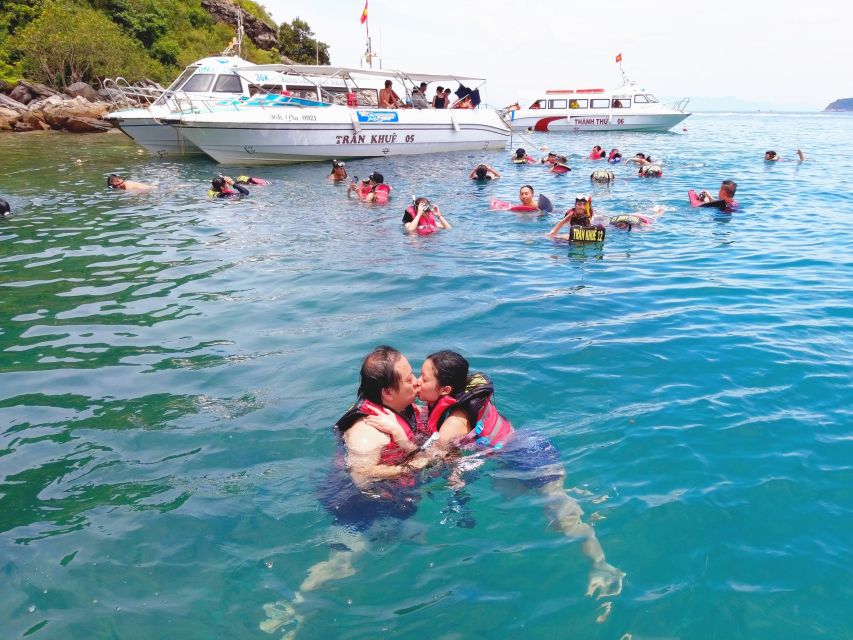 Da Nang/Hoi An: Cham Islands Snorkeling by High-Speed Boat - Cửa Đại port and the ride to the islands