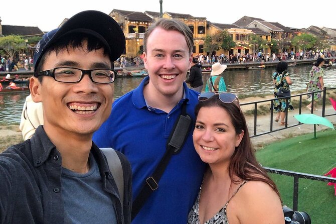 Da Nang & Hoi An: Food, Sightseeing, Culture & Hidden Gems - Night market time: what you should expect to eat and shop for