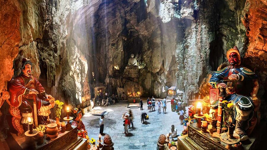 Da Nang/Hoi An: Lady Budha - Marble Mountain with Hell Cave - Hell Cave: where the stories can feel theatrical