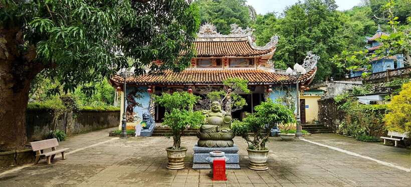 Da Nang/Hoi An: Marble & Monkey Mountains with Am Phu Cave - Marble village craft stop: where the stone becomes products