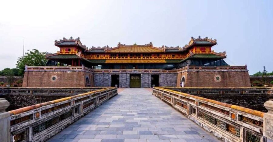 Da Nang: Imperial City of Hue Day Trip with Lunch and Ticket - Da Nang to Hue: riding the Hai Van Tunnel and starting early