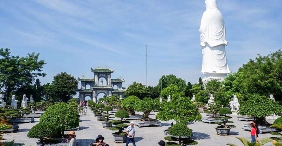 Da Nang : Lady Buddha - Marble Mountains - Am Phu Cave Tour - Marble sculpture village: watching tradition in motion