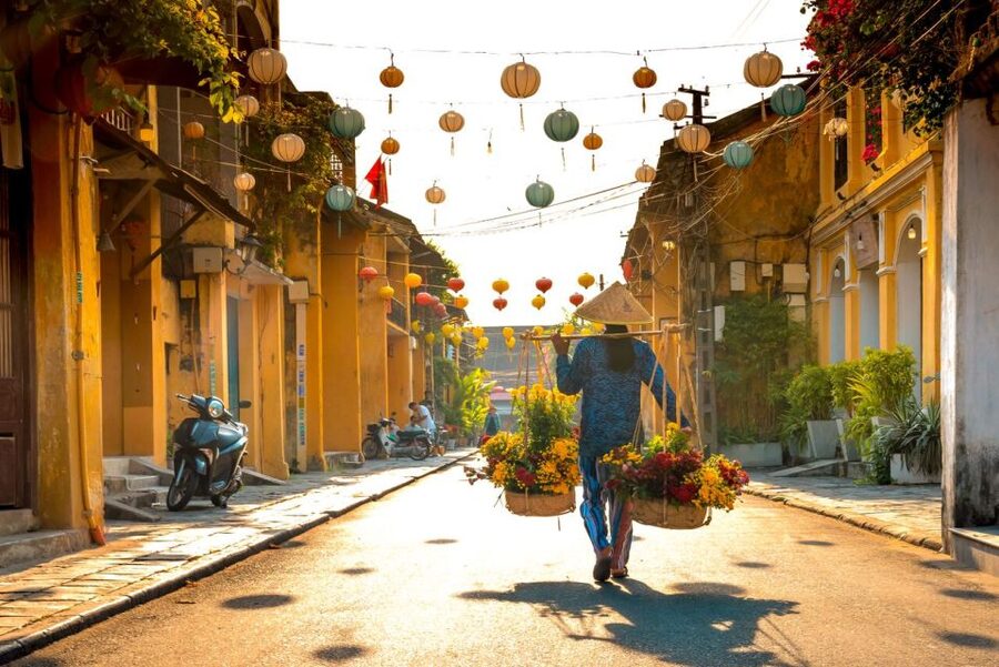 Da Nang: Lady Buddha, Marble Mountains, and Hoi An Day Trip - Cam Thanh Coconut Jungle: basket boats, rowing, and a local rhythm