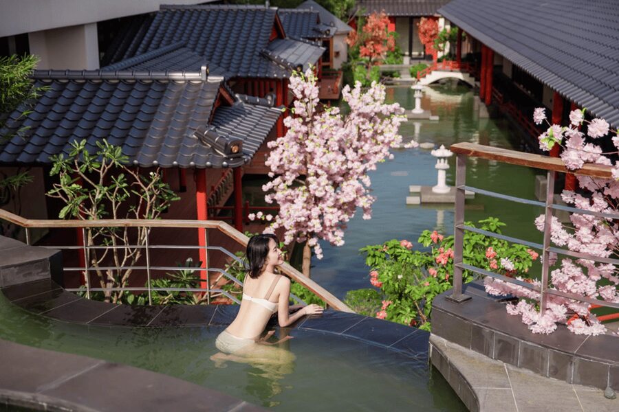 Da Nang: Mikazuki Water Park 365 with Onsen E-Ticket - Mikazuki Water Park 365 and Onsen: thrill plus a real chill break