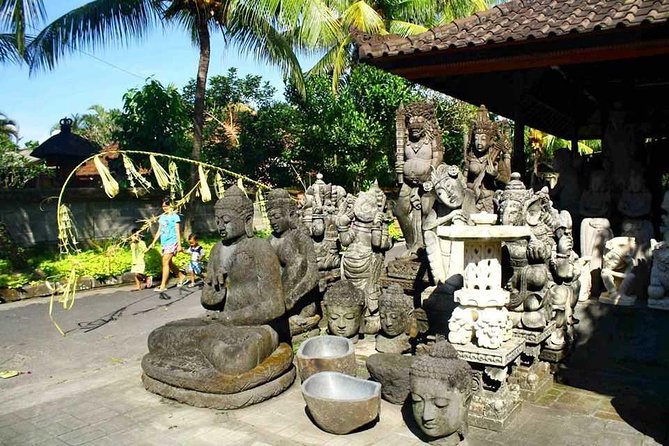 Da Nang Package Tour 4 Days 3 Nights - Hue in a day: Khai Dinh Tomb’s mix of styles to the Imperial City’s calm