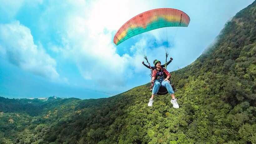 Da Nang: Paragliding with Views of Lady Buddha Statue 2025 - The Lady Buddha view: what makes it special from above