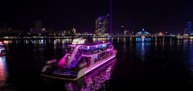 Da Nang: Poseidon Cruise with Dinner and Dragon Bridge Show - Boarding at the Poseidon ticket counter on Bach Dang Street