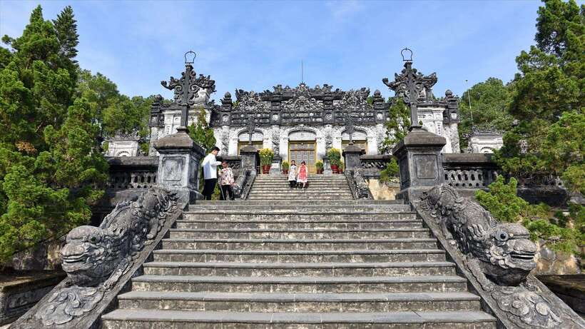 Da Nang : Private Day Trip to Imperial City - Hue - Hai Van Pass: The Scenic Stop With Fortified Gateway Vestiges