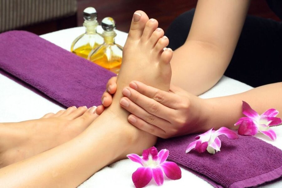 Da Nang: Relax with 60 minutes Foot Massage - Why a 60-Minute Foot Massage Fits Da Nang Perfectly