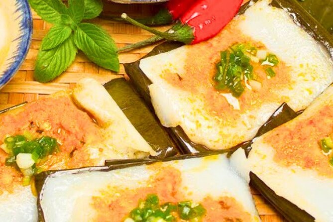 Da Nang Scooter Food Tour & Hidden Gems w/ Locals - Stop 7 at Hùng Vương: kem bơ and why this is the perfect mid-late treat
