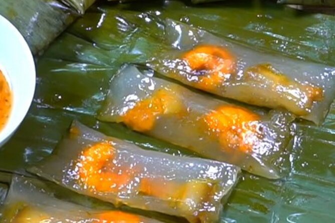 Da Nang Scooter Food Tour & Hidden Gems w/ Locals - Stop 2 in Hải Châu: bún bò Huế and how it sets your whole flavor plan