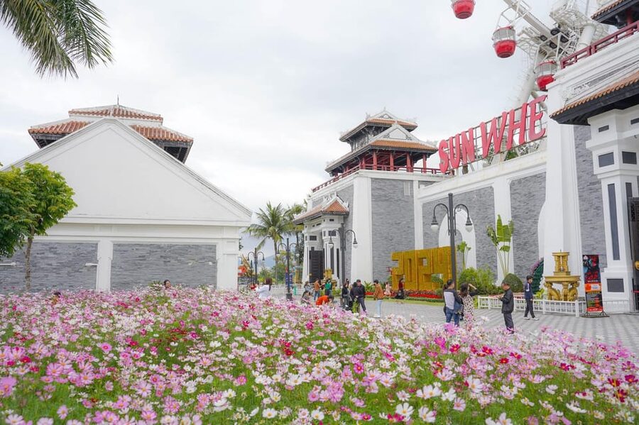 Da Nang: Sun World Asia Park Ticket - Miniature Landmarks: A Walk You Can Do at Your Own Tempo