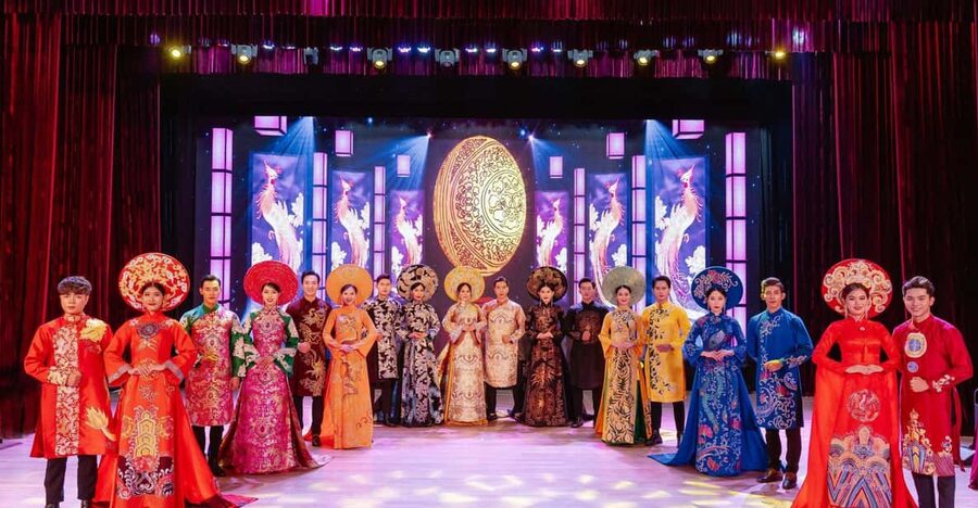 Da Nang "The Ao Dai" Show: Timeless Vietnamese Elegance - Small details that make the night run smoother
