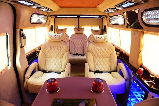 Da Nang To Hoi An Transfer By Limousine Dcar Luxury - English-speaking driver: the difference between transport and a smooth arrival