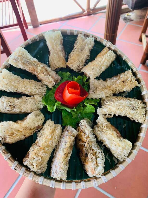 Da Nang Vegetarian Cooking and coffee Class - A home-kitchen cooking setup that teaches by doing