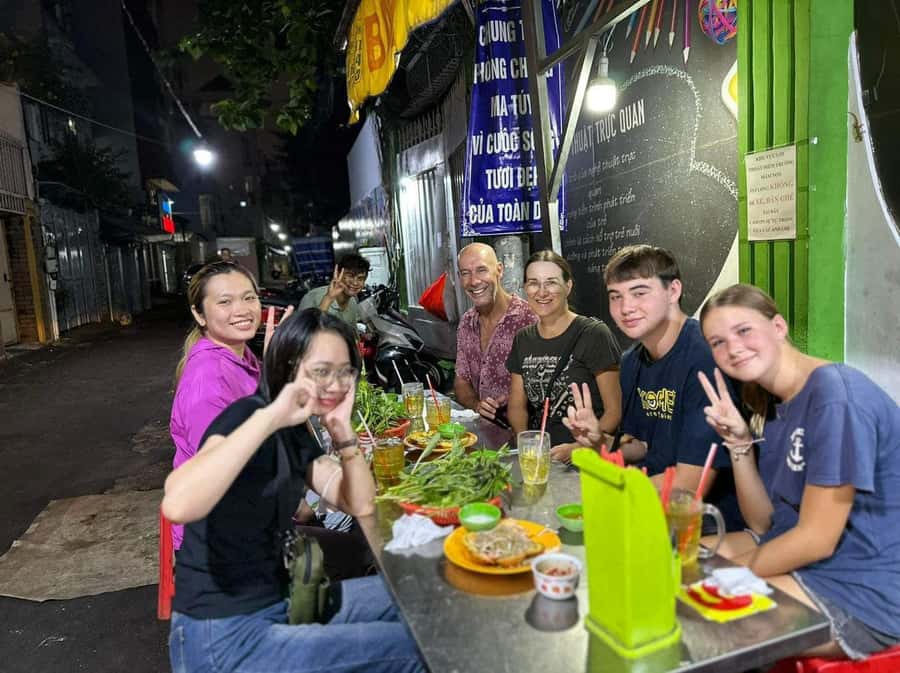 Da Nang Vegetarian Food Walking tour - Coffee with coconut, egg, and salted coffee: the part people remember